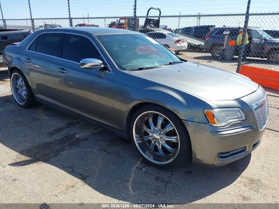 CHRYSLER 300 2012