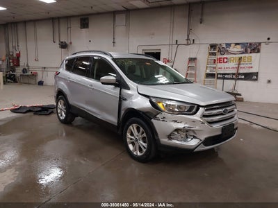 FORD ESCAPE 2018