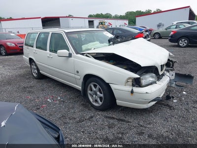 VOLVO V70 2000