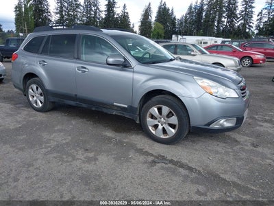 SUBARU OUTBACK 2011