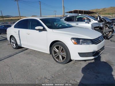 VOLKSWAGEN PASSAT 2014
