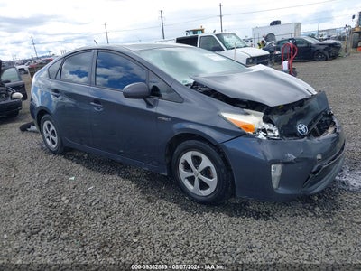 TOYOTA PRIUS 2012