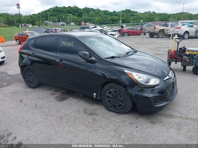 HYUNDAI ACCENT 2013