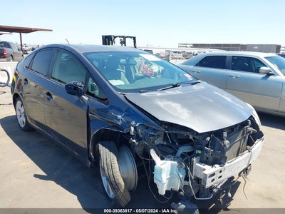 TOYOTA PRIUS 2013