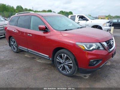 NISSAN PATHFINDER 2017