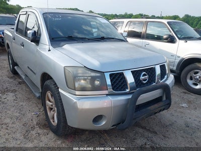 Nissan Titan 2011