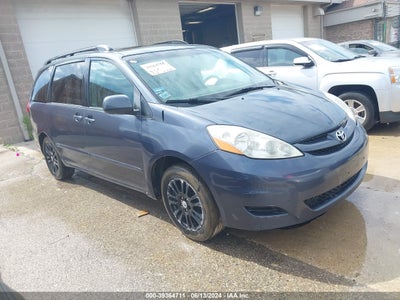 TOYOTA SIENNA 2008