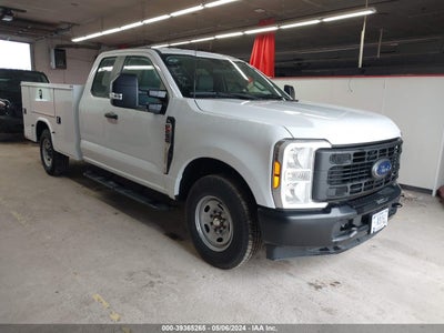 Ford F-250 2023