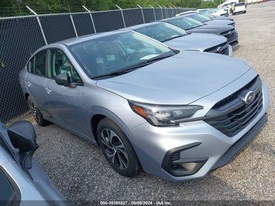 Subaru Legacy 2024
