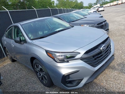 Subaru Legacy 2024