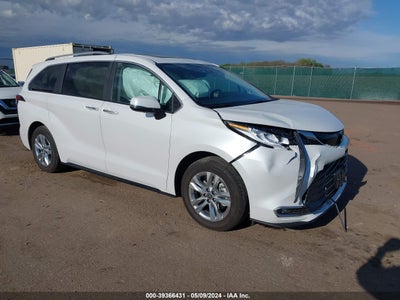 Toyota Sienna 2024