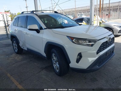 TOYOTA RAV4 2021