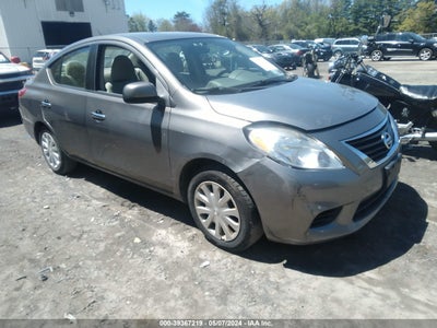 NISSAN VERSA 2014