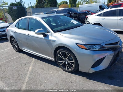 TOYOTA CAMRY HYBRID 2019