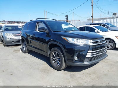 TOYOTA HIGHLANDER 2019