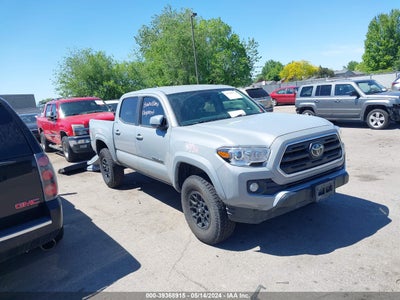 TOYOTA TACOMA 2019