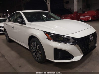 Nissan Altima 2024