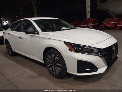 Nissan Altima 2024