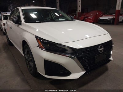 Nissan Altima 2024