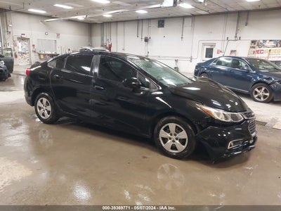 CHEVROLET CRUZE 2018