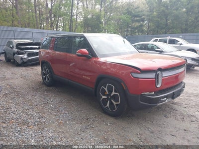 RIVIAN R1S 2023