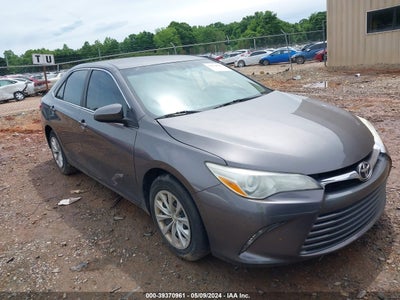 TOYOTA CAMRY 2015