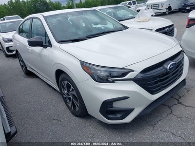 Subaru Legacy 2024