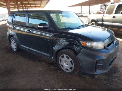 SCION SCION XB 2014