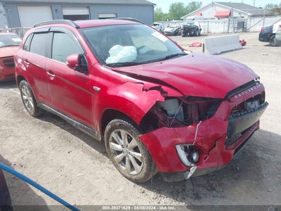 MITSUBISHI OUTLANDER SPORT 2015