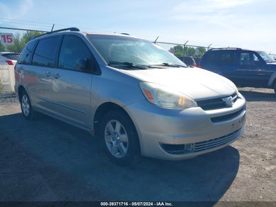 Toyota Sienna 2004