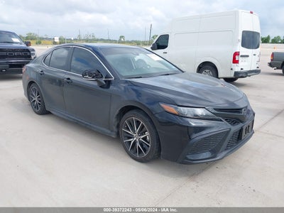 TOYOTA CAMRY 2024