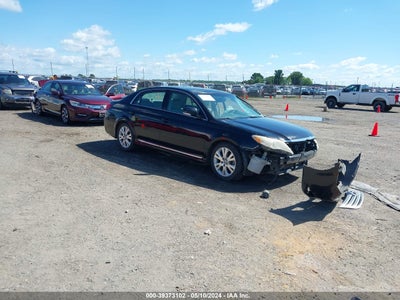 TOYOTA AVALON 2011
