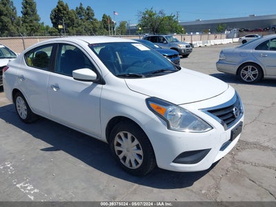 NISSAN VERSA 2018