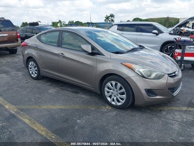 Hyundai Elantra 2012