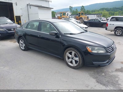 VOLKSWAGEN PASSAT 2012