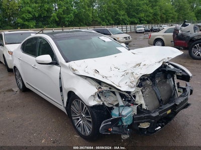 KIA CADENZA 2016