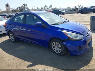 HYUNDAI ACCENT 2012