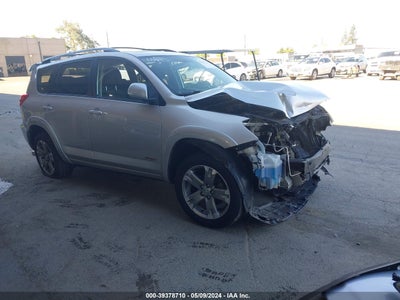 TOYOTA RAV4 2011