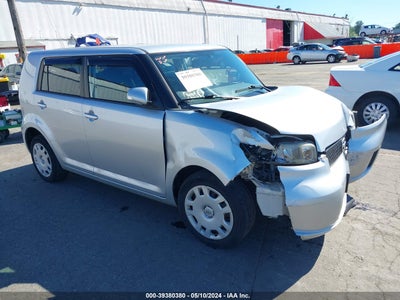Scion Xb 2010
