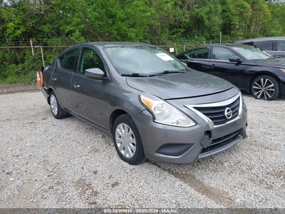 NISSAN VERSA 2019
