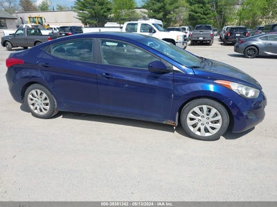 HYUNDAI ELANTRA 2011