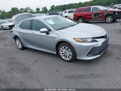 TOYOTA CAMRY 2024