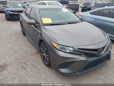 TOYOTA CAMRY 2020