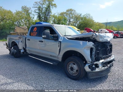 FORD F-350 2023