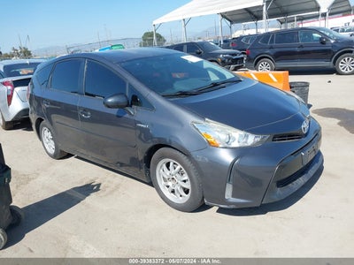 TOYOTA PRIUS V 2015