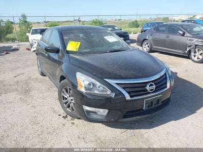Nissan Altima 2015