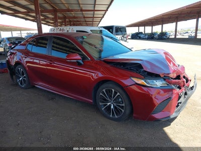 TOYOTA CAMRY 2018