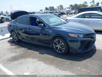 TOYOTA CAMRY HYBRID 2018
