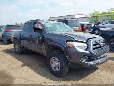 TOYOTA TACOMA 2017