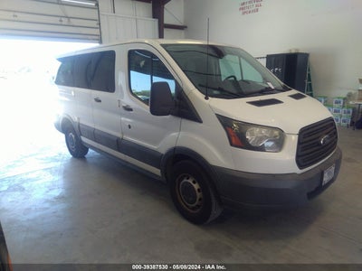 Ford Transit-150 2016